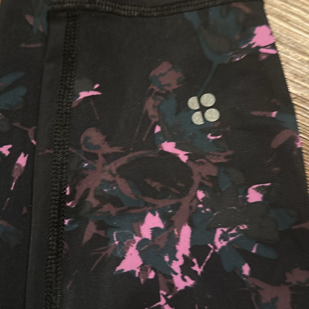 Sweaty Betty The Zero Gravity 7/8 Inch Legging - Picture 4 of 8